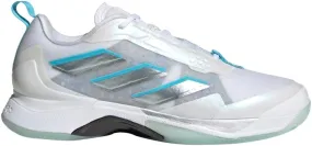 adidas Women's Avacourt Tennis Shoe