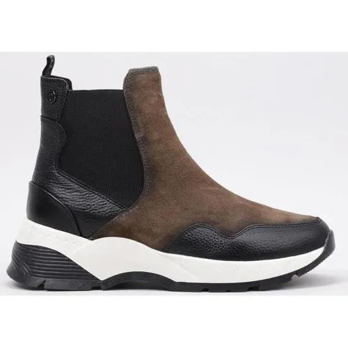 Carmela - Suede Pull On Boot