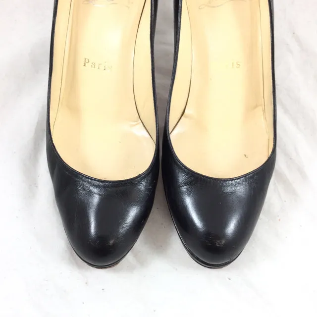 Christian Louboutin Platform Pumps. Size 36