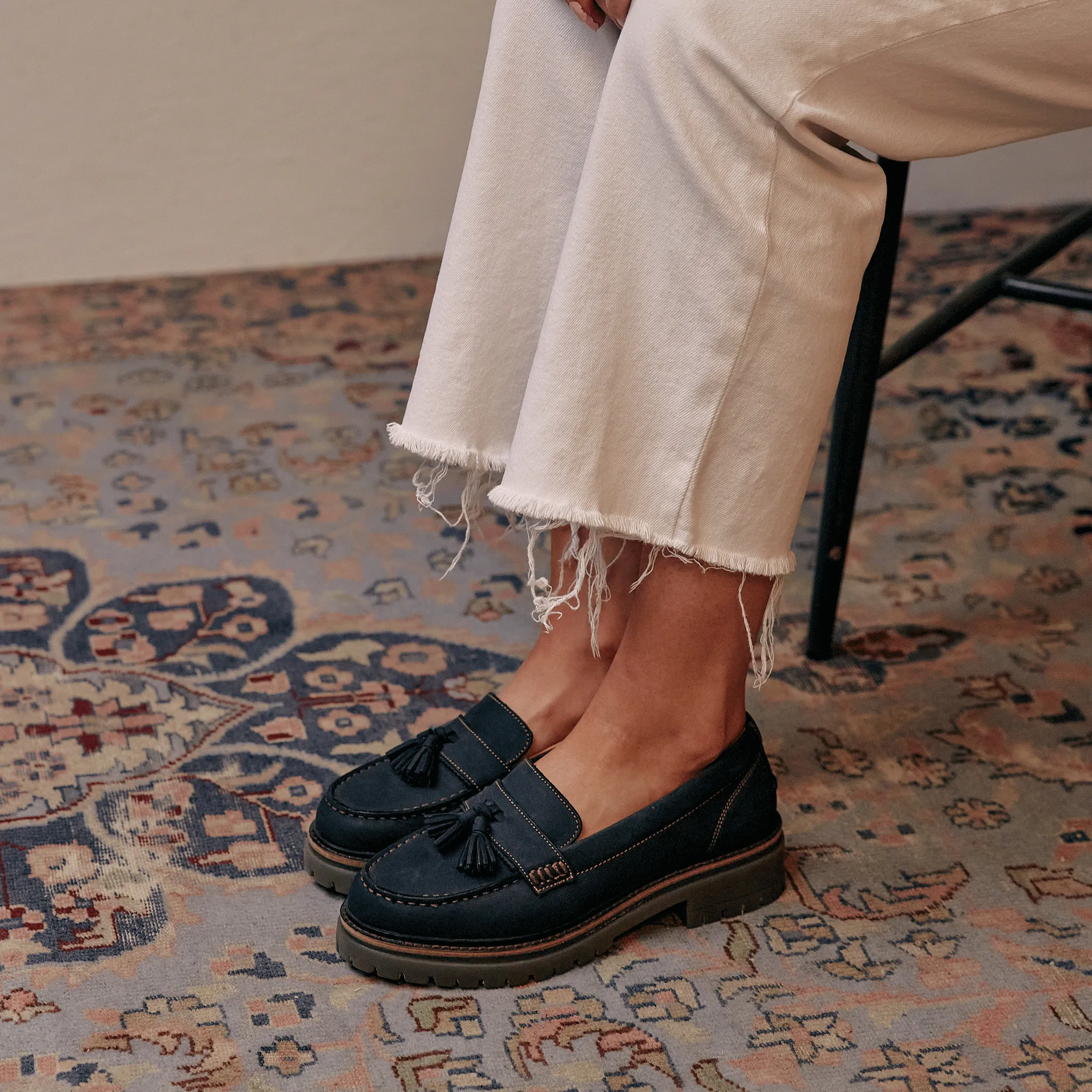 HARWOOD / NAVY NUBUCK